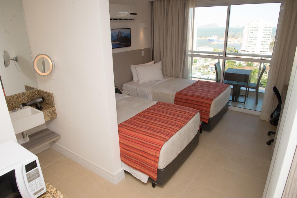 Ramada By Wyndham Macae Hotel & Suites Exterior foto
